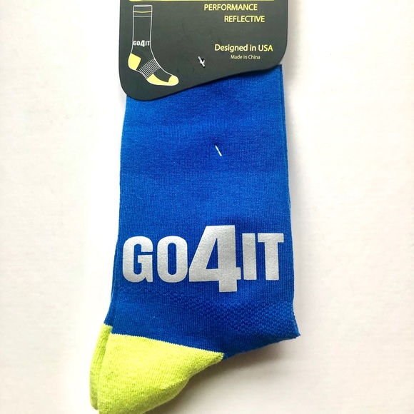 Men’s Reflective Performance Socks. - Picture 2 of 2